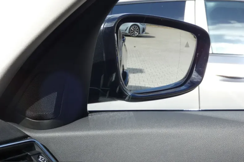 BMW 320 (Seria 3) din 2021 cu 100.397 km - oferta BMW199350 - foto 32