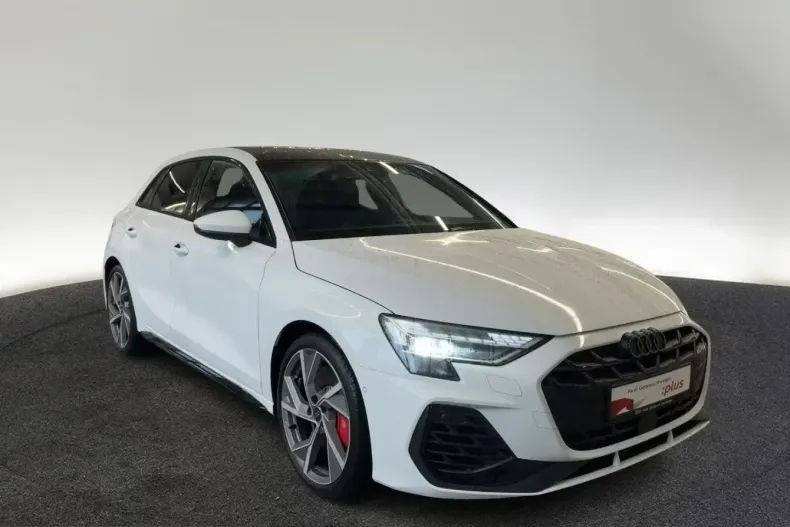 Audi S3 din 2024 cu 12.616 km - oferta AUD199354 - foto 2