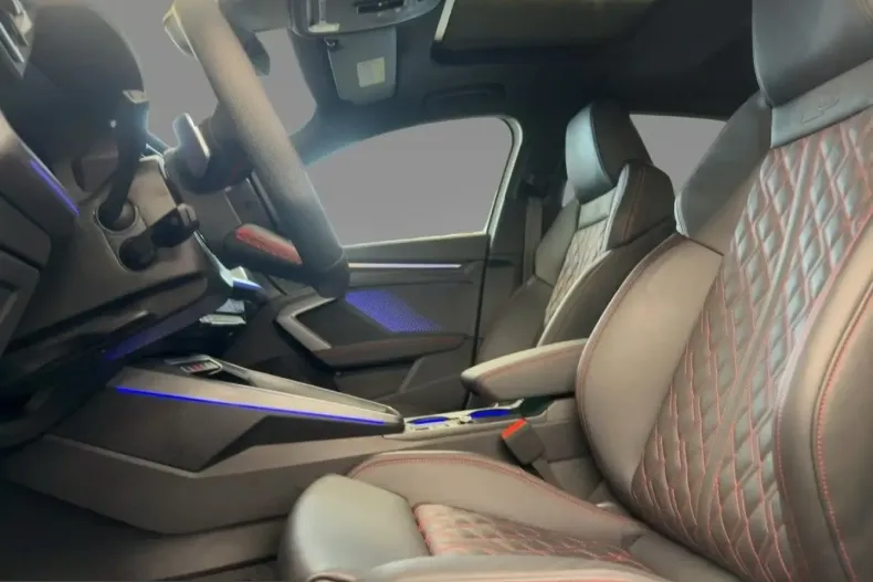 Audi S3 din 2024 cu 12.616 km - oferta AUD199354 - foto 9