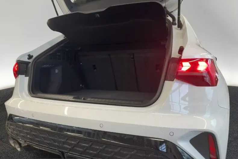 Audi S3 din 2024 cu 12.616 km - oferta AUD199354 - foto 14