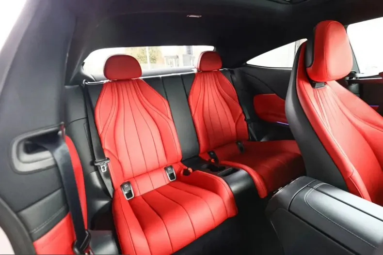 Mercedes-Benz CLE 300 (Clasa CLE) din 2023 cu 5.264 km - oferta MER199355 - foto 10