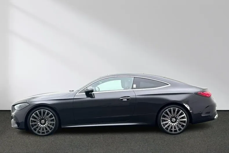 Mercedes-Benz CLE 300 (Clasa CLE) din 2025 cu 2.900 km - oferta MER199357 - foto 3