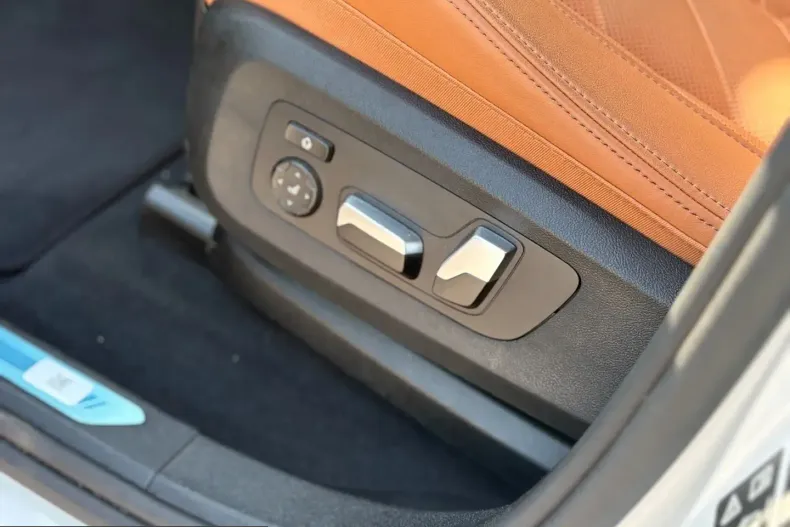 BMW X6 (Seria X) din 2025 cu 17.500 km - oferta BMW199360 - foto 17