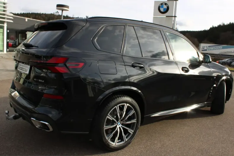 BMW X5 (Seria X) din 2025 cu 23.698 km - oferta BMW199361 - foto 4