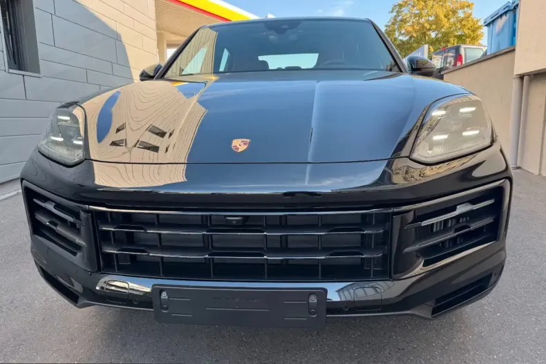 Porsche Cayenne din 2026 cu 20 km - oferta POR199362 - foto 2