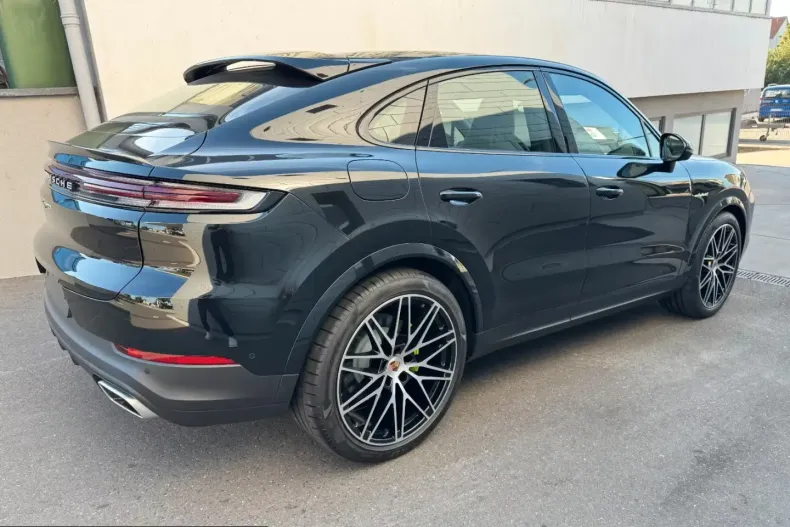 Porsche Cayenne din 2026 cu 20 km - oferta POR199362 - foto 4