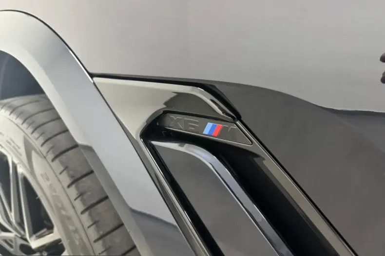 BMW X6 M (Seria X) din 2024 cu 6.500 km - oferta BMW199363 - foto 8