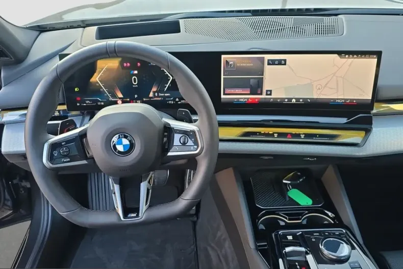 BMW 540 (Seria 5) din 2025 cu 19.601 km - oferta BMW199366 - foto 19