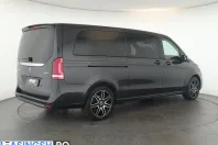 Mercedes-Benz V 300 (Clasa V) din 2023 cu 46.600 km - oferta MER199374 - foto 5