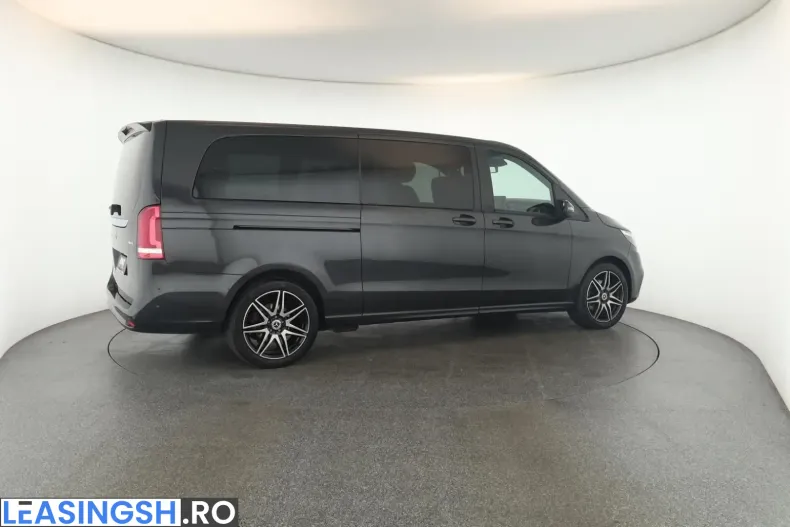 Mercedes-Benz V 300 (Clasa V) din 2023 cu 46.600 km - oferta MER199374 - foto 9