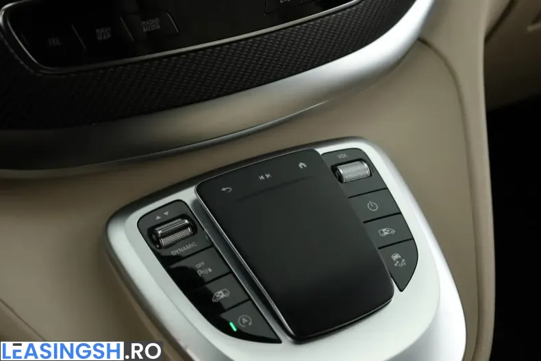 Mercedes-Benz V 300 (Clasa V) din 2023 cu 46.600 km - oferta MER199374 - foto 15