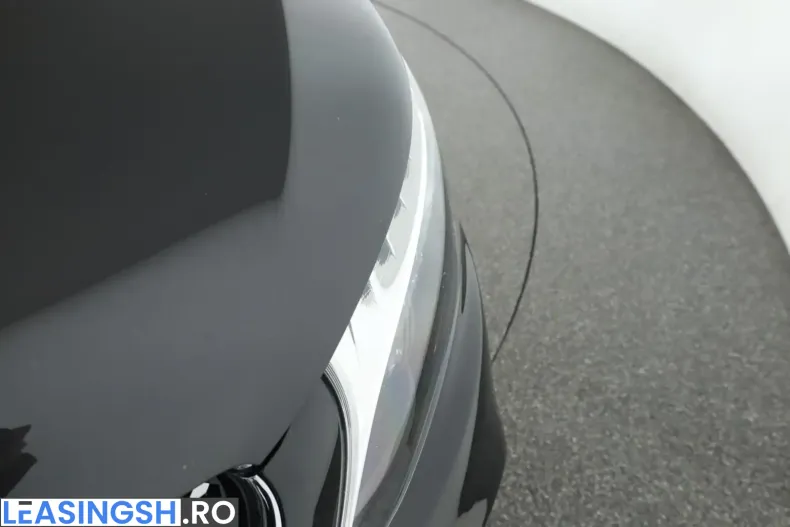 Mercedes-Benz V 300 (Clasa V) din 2023 cu 46.600 km - oferta MER199374 - foto 19