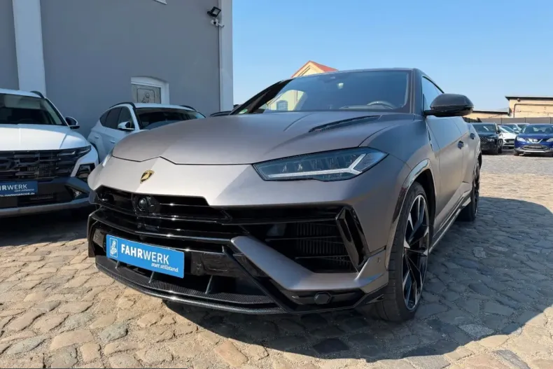 Lamborghini Urus din 2025 cu 7.200 km - oferta LAM199377 - foto 1