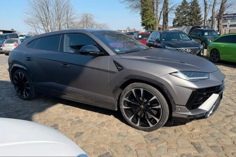 Lamborghini Urus din 2025 cu 7.200 km - oferta LAM199377 - foto 5
