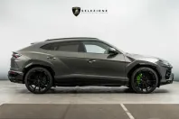 Lamborghini Urus din 2021 cu 15.007 km - oferta LAM199378 - foto 3