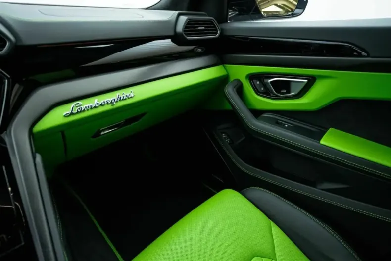 Lamborghini Urus din 2021 cu 15.007 km - oferta LAM199378 - foto 36