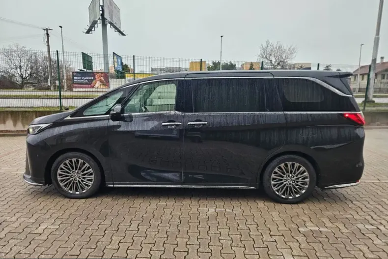 Lexus LM din 2024 cu 30.000 km - oferta LEX199382 - foto 2