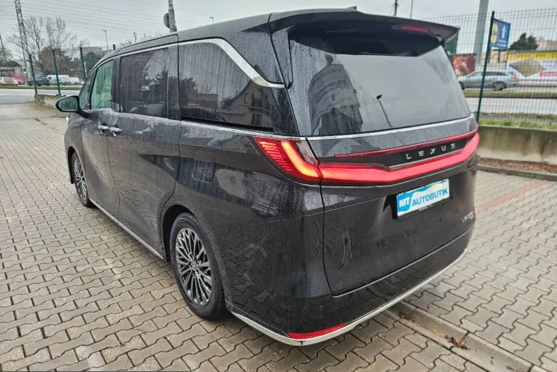 Lexus LM din 2024 cu 30.000 km - oferta LEX199382 - foto 3