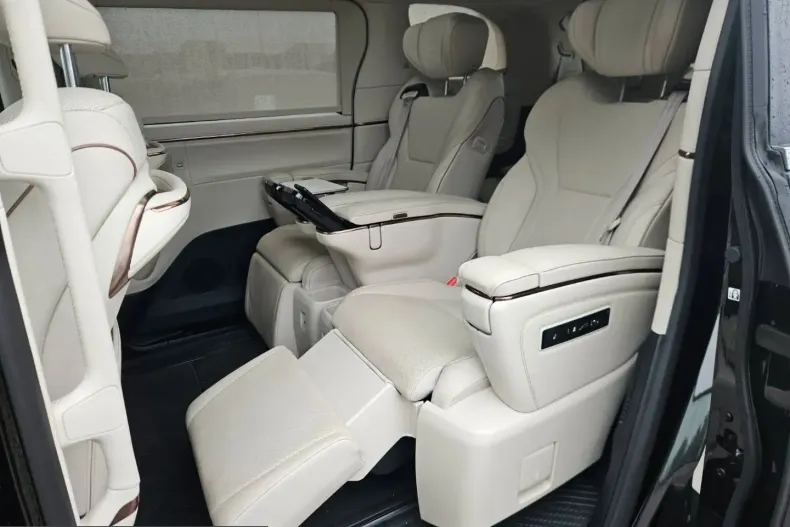 Lexus LM din 2024 cu 30.000 km - oferta LEX199382 - foto 8