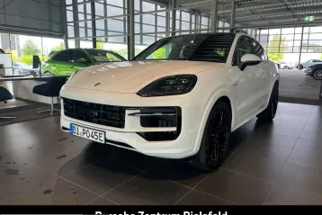 Porsche Cayenne din 2025 - oferta POR199383