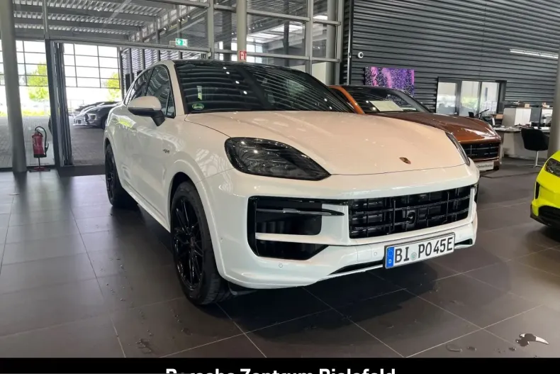 Porsche Cayenne din 2025 cu 15.000 km - oferta POR199383 - foto 2