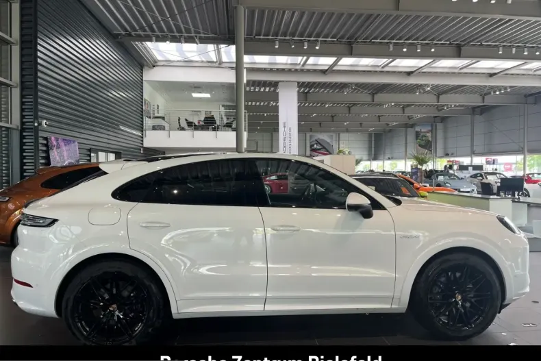 Porsche Cayenne din 2025 cu 15.000 km - oferta POR199383 - foto 3