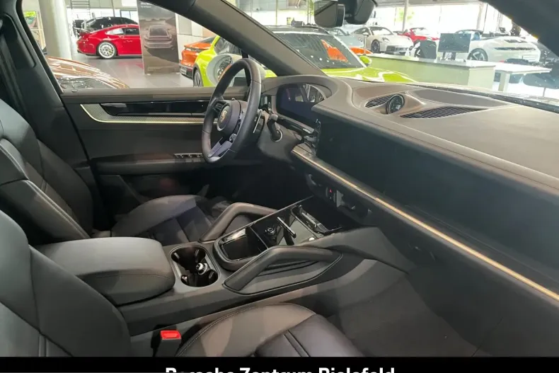 Porsche Cayenne din 2025 cu 15.000 km - oferta POR199383 - foto 26