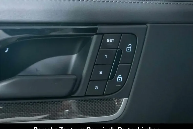 Porsche Cayenne din 2024 cu 25.915 km - oferta POR199384 - foto 28