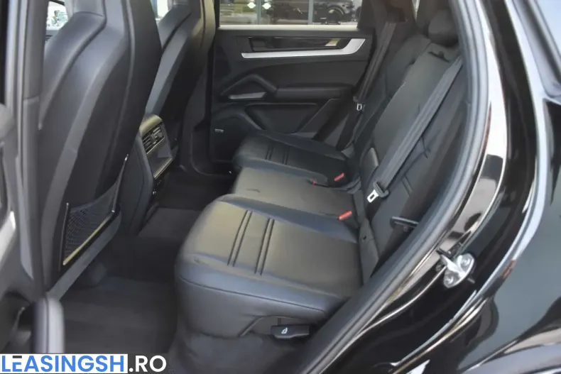 Porsche Cayenne din 2025 cu 13.727 km - oferta POR199385 - foto 11