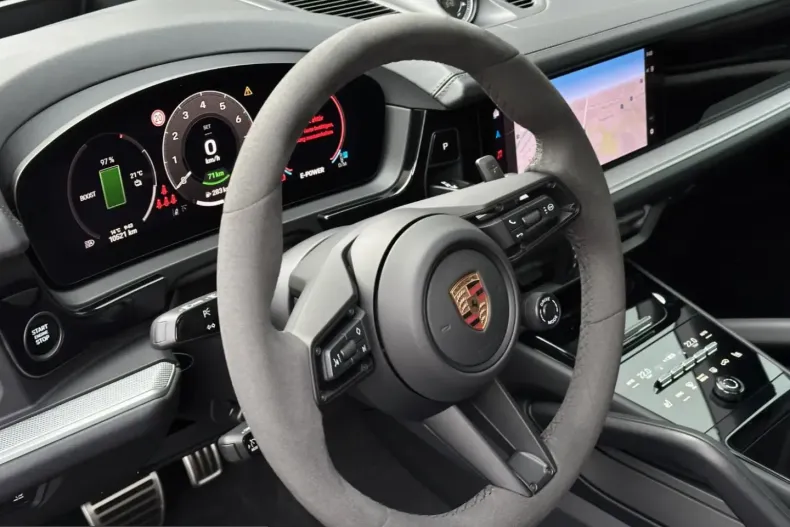 Porsche Cayenne din 2025 cu 10.600 km - oferta POR199386 - foto 7