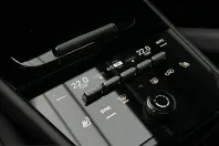 Porsche Cayenne din 2025 cu 10.600 km - oferta POR199386 - foto 11