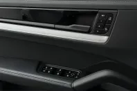 Porsche Cayenne din 2025 cu 10.600 km - oferta POR199386 - foto 23