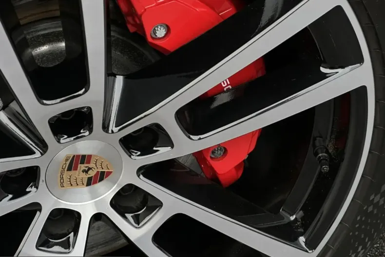 Porsche Cayenne din 2025 cu 10.600 km - oferta POR199386 - foto 30