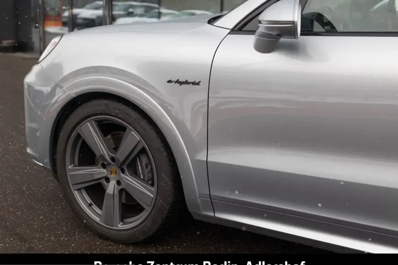 Porsche Cayenne din 2024 cu 21.540 km - oferta POR199388 - foto 17