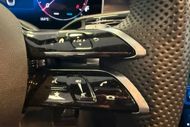 Mercedes-Benz CLE 200 (Clasa CLE) din 2024 cu 6.557 km - oferta MER199389 - foto 11