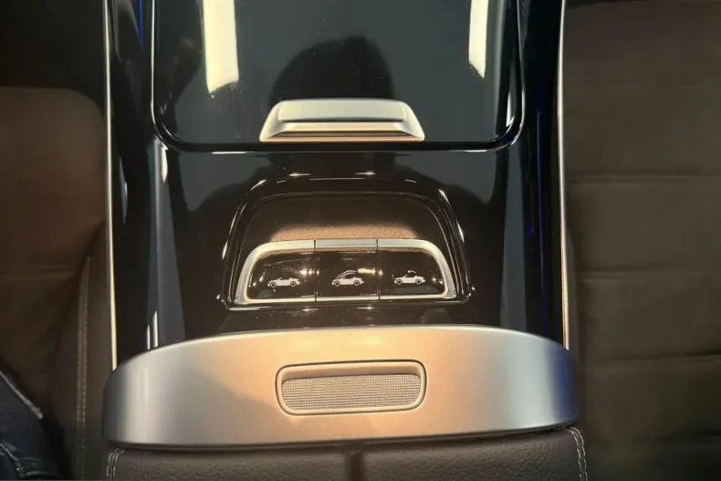 Mercedes-Benz CLE 200 (Clasa CLE) din 2024 cu 6.557 km - oferta MER199389 - foto 15