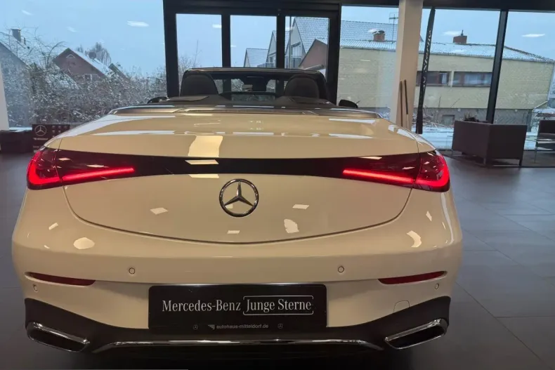 Mercedes-Benz CLE 200 (Clasa CLE) din 2024 cu 6.557 km - oferta MER199389 - foto 19