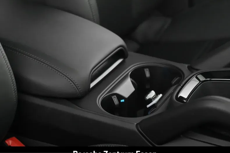 Porsche Cayenne din 2024 cu 22.882 km - oferta POR199390 - foto 24