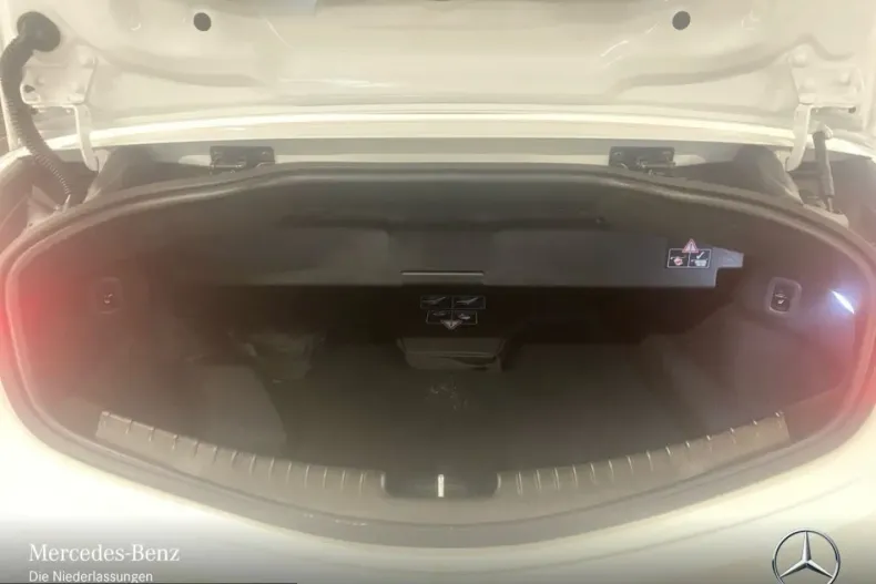 Mercedes-Benz CLE 200 (Clasa CLE) din 2024 cu 5.230 km - oferta MER199391 - foto 15