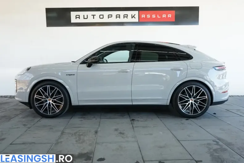 Porsche Cayenne din 2025 cu 9.900 km - oferta POR199394 - foto 7