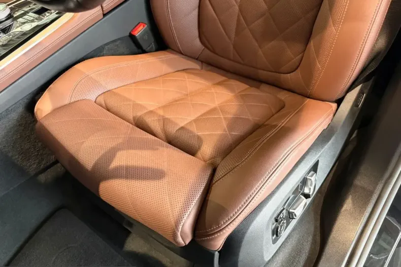 BMW X5 (Seria X) din 2025 cu 27.299 km - oferta BMW199396 - foto 10