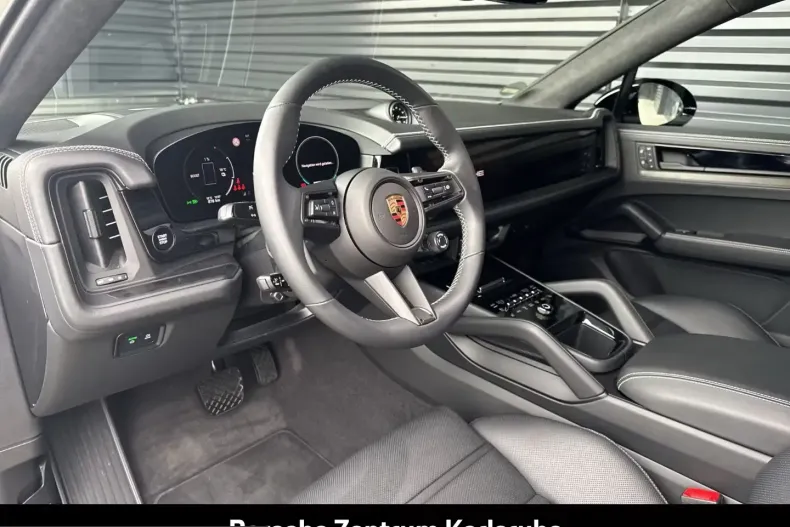 Porsche Cayenne din 2025 cu 9.900 km - oferta POR199397 - foto 10