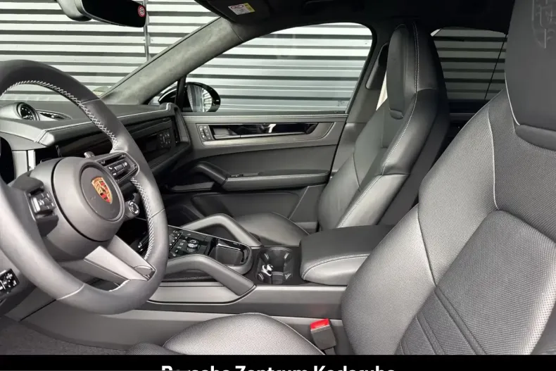 Porsche Cayenne din 2025 cu 9.900 km - oferta POR199397 - foto 11