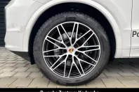 Porsche Cayenne din 2025 cu 9.900 km - oferta POR199397 - foto 34