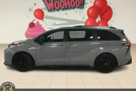 Toyota Sienna din 2025 cu 9.900 km - oferta TOY199402 - foto 2