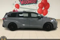 Toyota Sienna din 2025 cu 9.900 km - oferta TOY199402 - foto 6