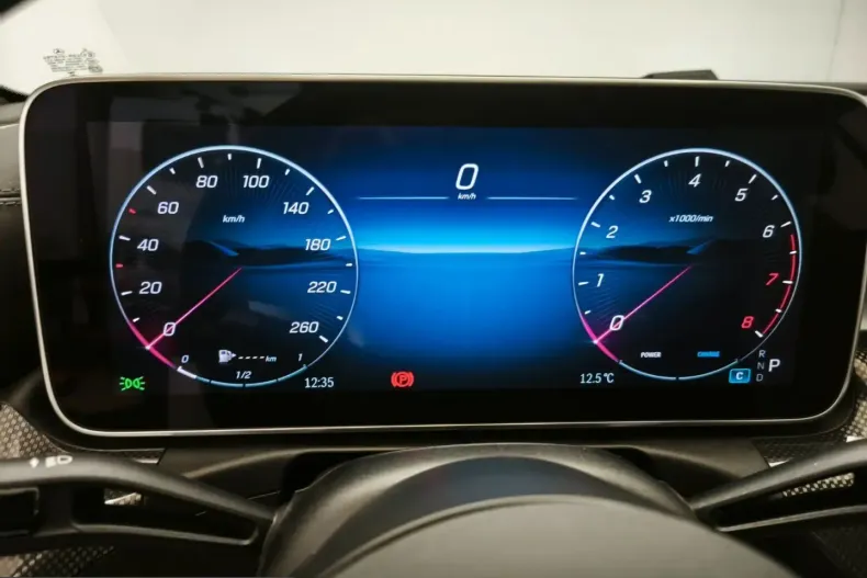 Mercedes-Benz CLE 200 (Clasa CLE) din 2025 cu 2.031 km - oferta MER199405 - foto 14