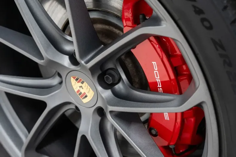 Porsche Cayenne din 2024 cu 27.172 km - oferta POR199406 - foto 12