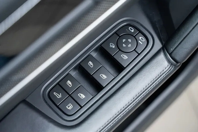 Porsche Cayenne din 2024 cu 27.172 km - oferta POR199406 - foto 28