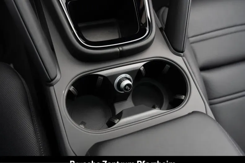 Porsche Cayenne din 2025 cu 25.000 km - oferta POR199408 - foto 27